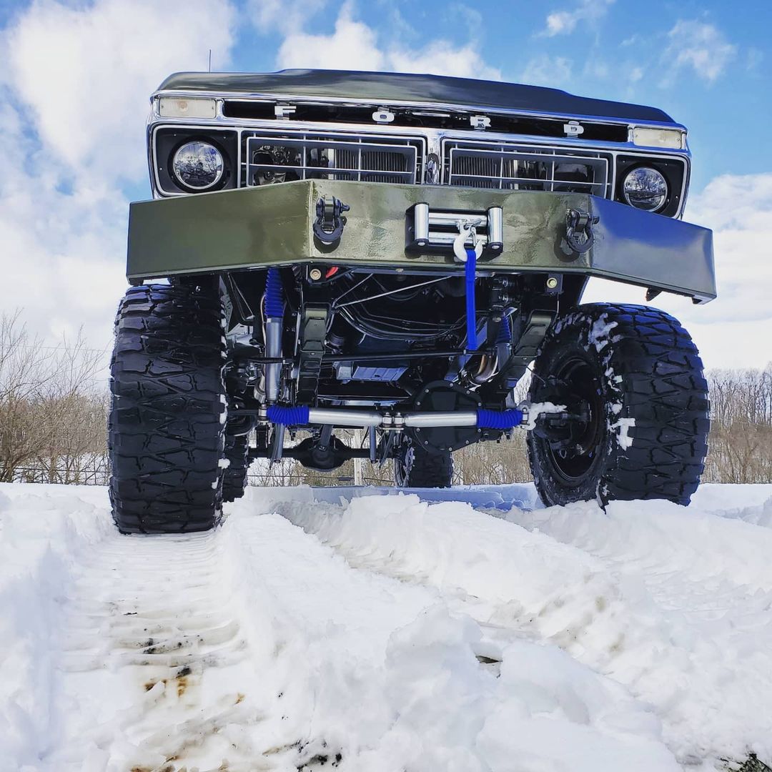 1977 F-350 Crew Cab 4x4 with a 514cu in Olive Gold